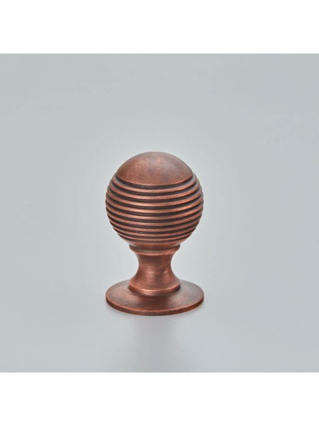 4101 Reeded Ball Cabinet Knob