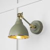 Hammered Brass Brindley Wall Light in Tump